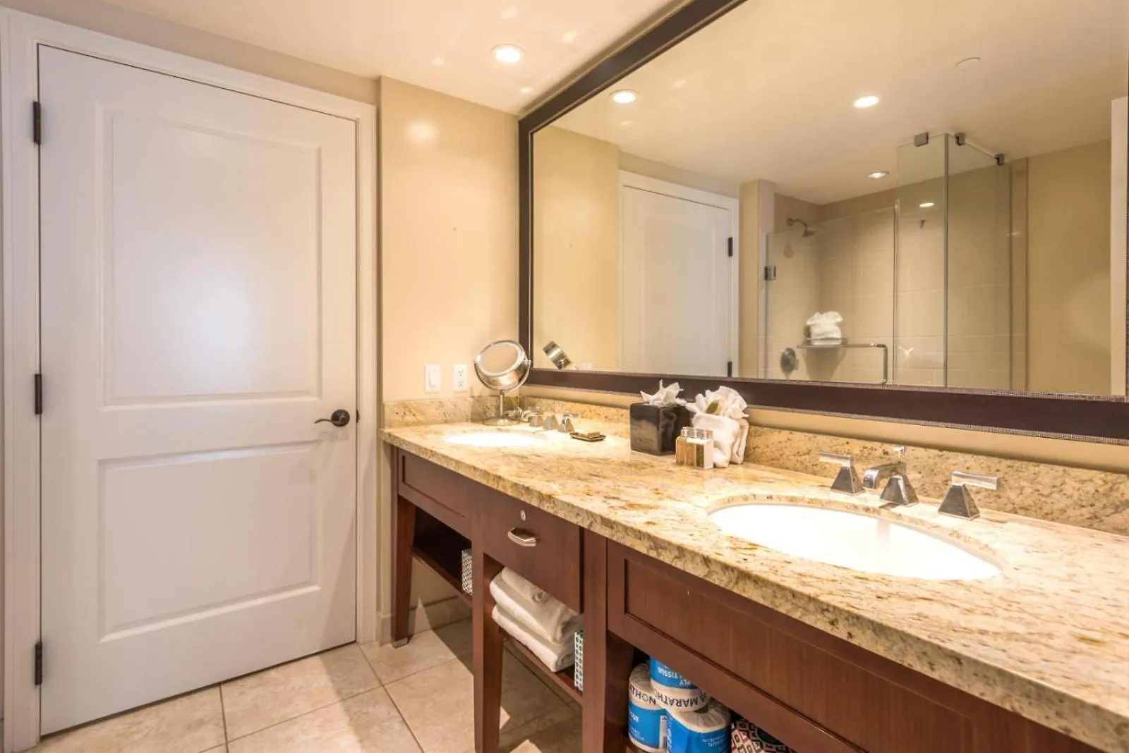 Kbm Resorts Free Car Honua Kai Konea Hkk-439 Ocean View Walk To Beach Kaanapali United States